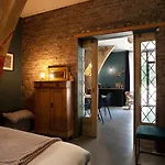 Adelaerthoeve Logies&ontbijt Bed & Breakfast 4*