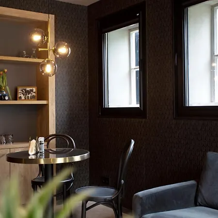 Adelaerthoeve Logies & Ontbijt Couette-café 4*