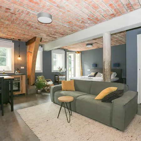 Adelaerthoeve Logies & Ontbijt Couette-café