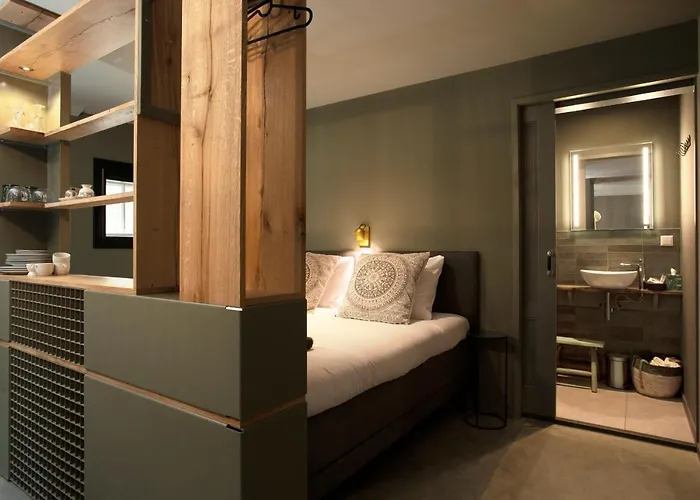 Adelaerthoeve Logies & Ontbijt