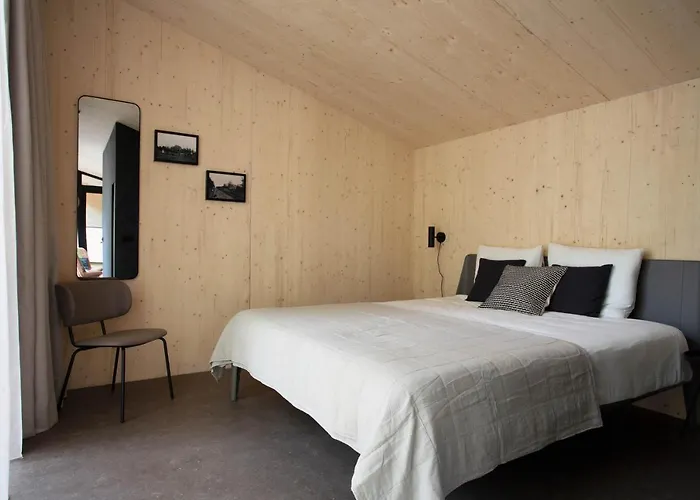 Adelaerthoeve Logies & Ontbijt לינה וארוחת בוקר ארנהיים