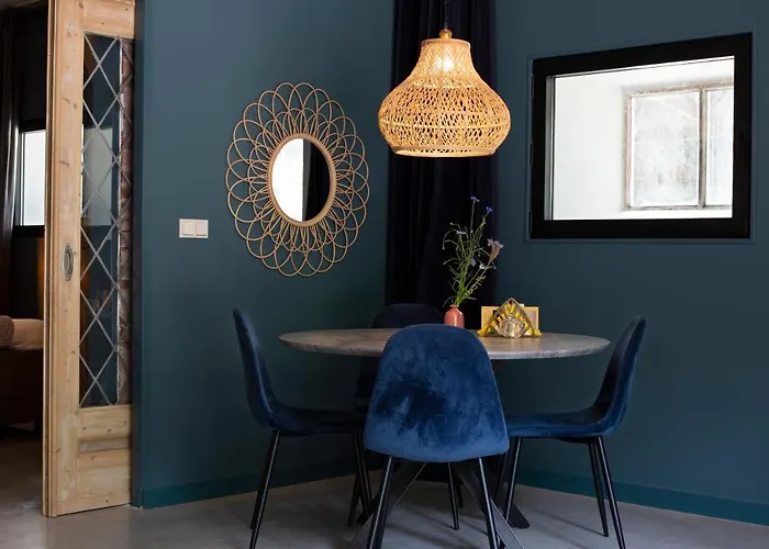 Adelaerthoeve Logies & Ontbijt 4* ארנהיים