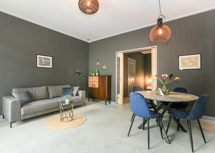 Adelaerthoeve Logies & Ontbijt לינה וארוחת בוקר