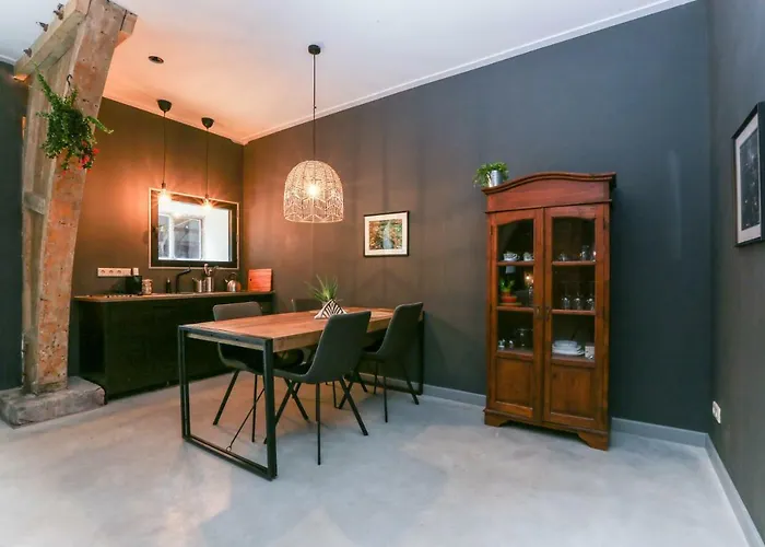 Adelaerthoeve Logies & Ontbijt לינה וארוחת בוקר