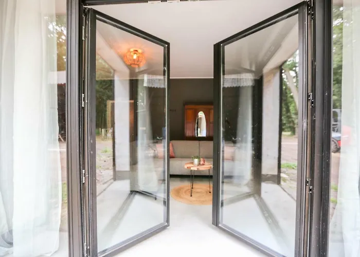 לינה וארוחת בוקר Adelaerthoeve Logies & Ontbijt