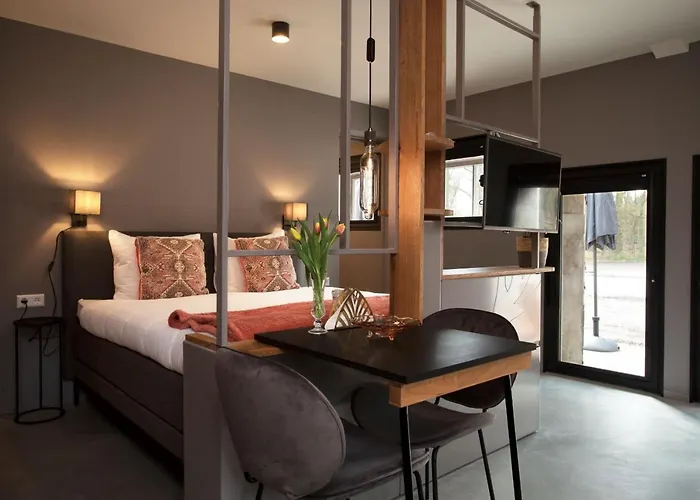 Bed & Breakfast Adelaerthoeve Logies & Ontbijt Arnhem