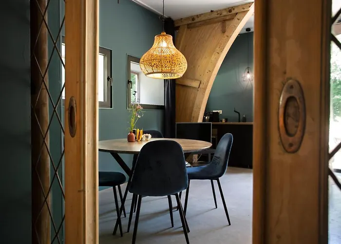 Adelaerthoeve Logies & Ontbijt