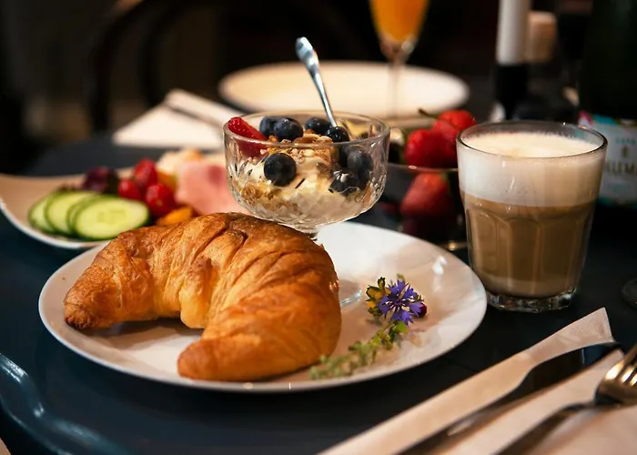 Adelaerthoeve Logies & Ontbijt 4*