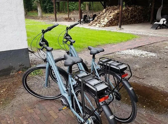 Frühstückspension Adelaerthoeve Logies & Ontbijt 4*